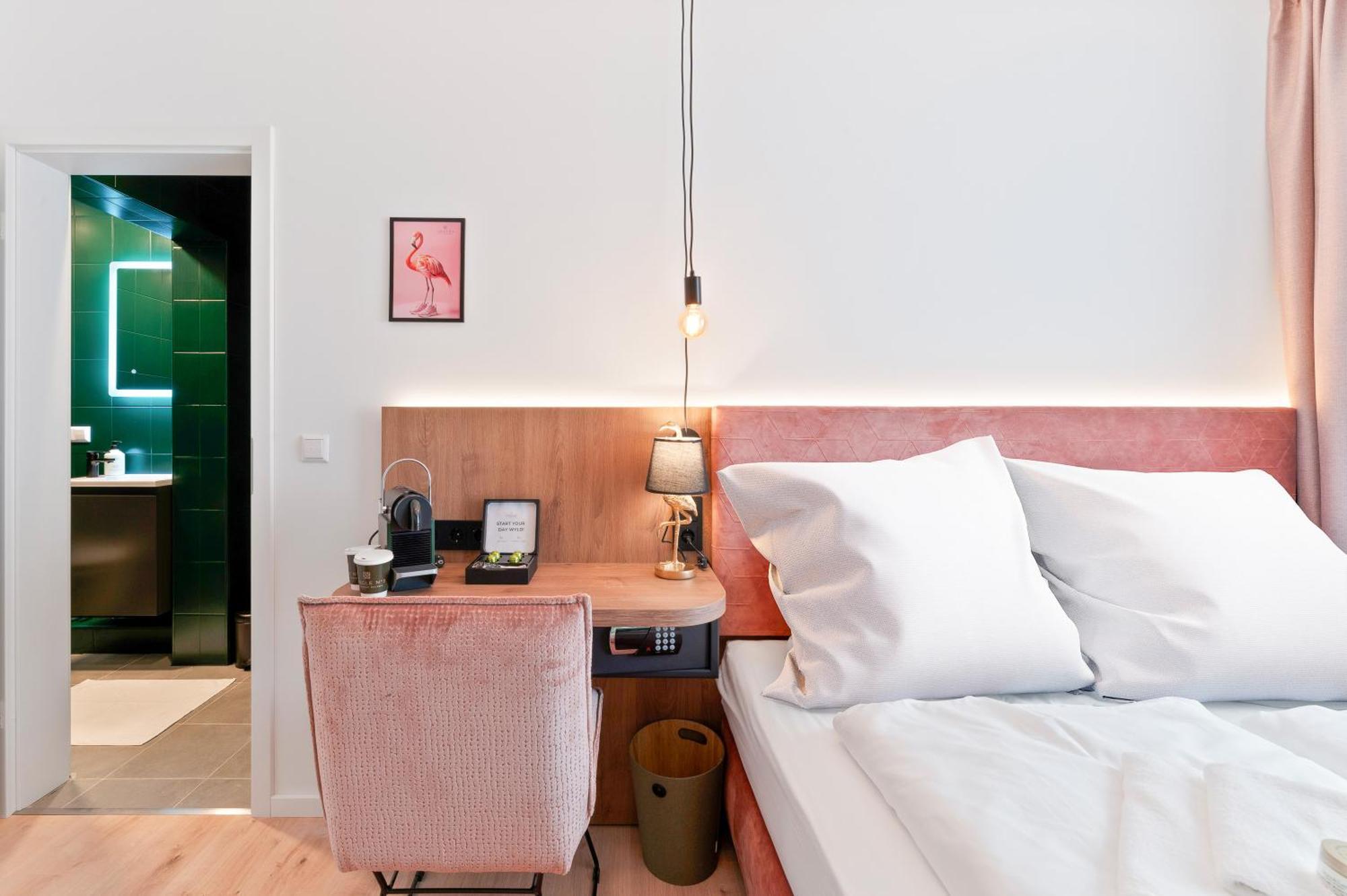 Jungle No5 Boutique Hotel - Stuttgart City-Center Экстерьер фото