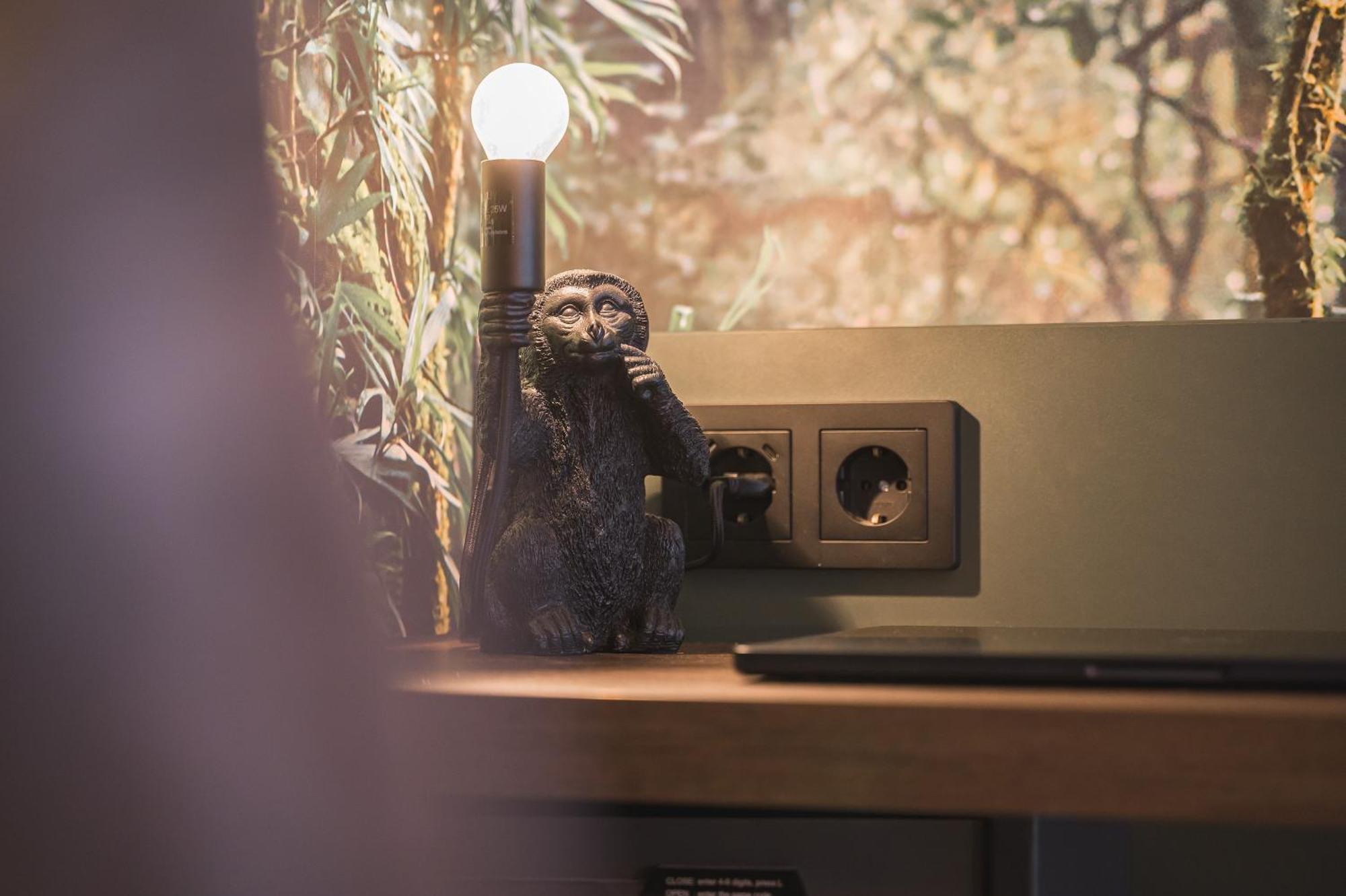 Jungle No5 Boutique Hotel - Stuttgart City-Center Экстерьер фото