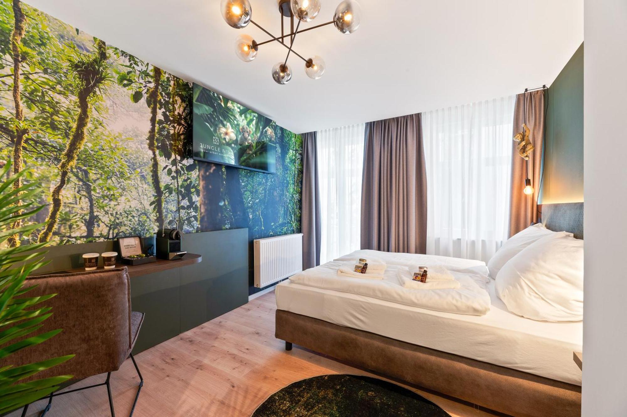 Jungle No5 Boutique Hotel - Stuttgart City-Center Экстерьер фото